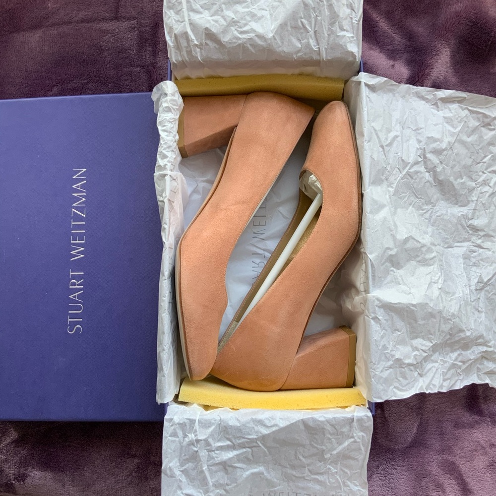 Stuart Weitzman light pink suede heels